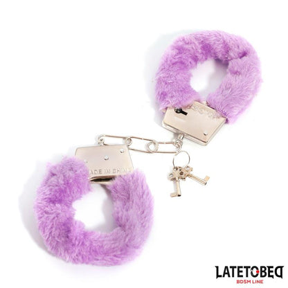 LATETOBED BDSM LINE - ESPOSAS DE METAL FURRY DE PELO PÚRPURA