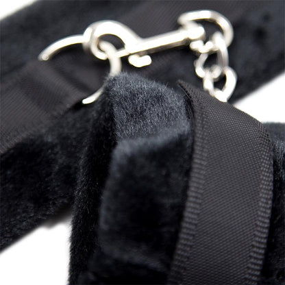 INTOYOU BDSM LINE - ESPOSAS DE TELA CON VELCRO PARA MUÑECAS CON PELO LARGO NEGRO