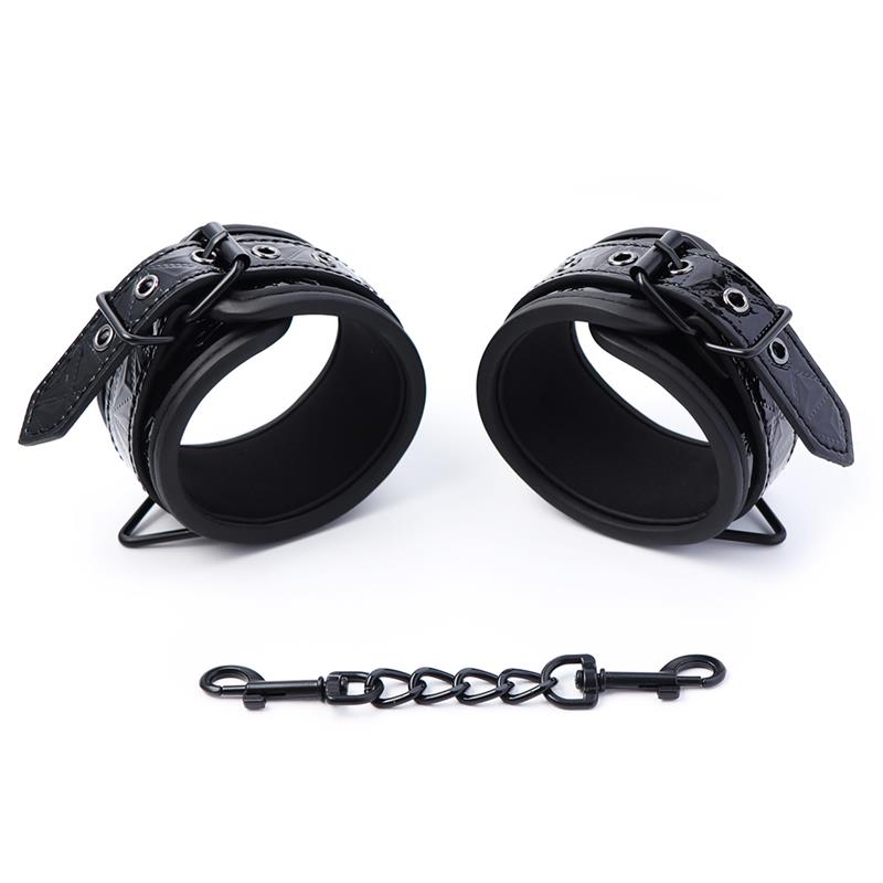 BLACK SAPPHIRE - ESPOSAS PARA MUÑECA AJUSTABLE SAPPHIRE CUERO VEGANO