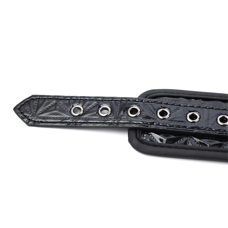 BLACK SAPPHIRE - ESPOSAS PARA MUÑECA AJUSTABLE SAPPHIRE CUERO VEGANO
