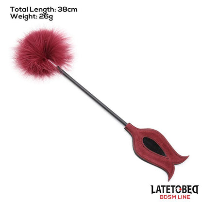LATETOBED BDSM LINE - ESTIMULADOR DE PLUMAS CON PALA