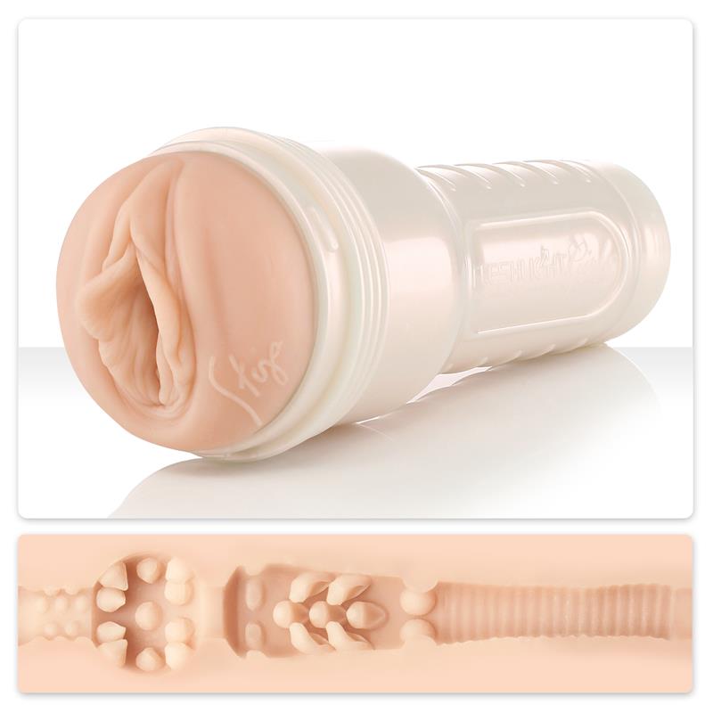 FLESHLIGHT - GIRLS STOYA DESTROYA VAGINA