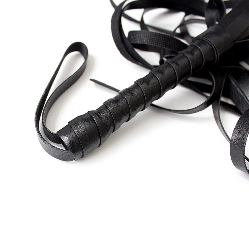 LATETOBED BDSM LINE - FLOGGER 45 CM NEGRO