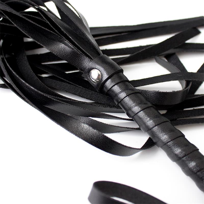 LATETOBED BDSM LINE - FLOGGER 45 CM NEGRO