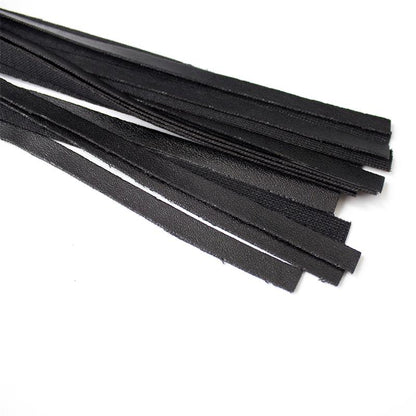 LATETOBED BDSM LINE - FLOGGER 45 CM NEGRO