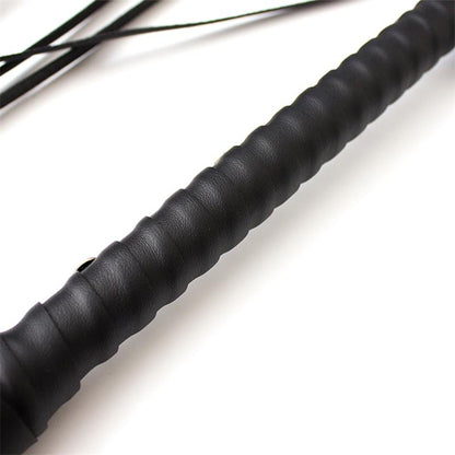 LATETOBED BDSM LINE - FLOGGER CON 7 REMACHES 70 CM