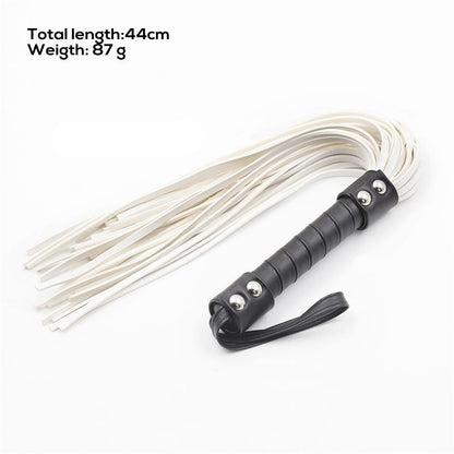LATETOBED BDSM LINE - FLOGGER CON DOBLE REMACHE 44 CM
