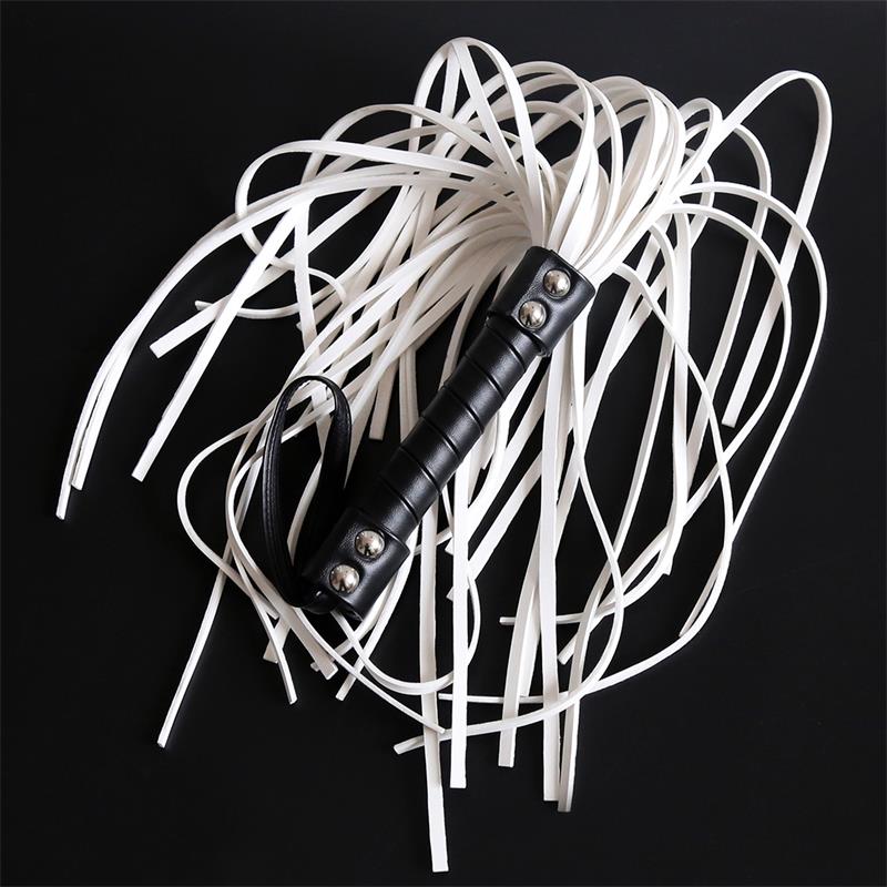 LATETOBED BDSM LINE - FLOGGER CON DOBLE REMACHE 44 CM