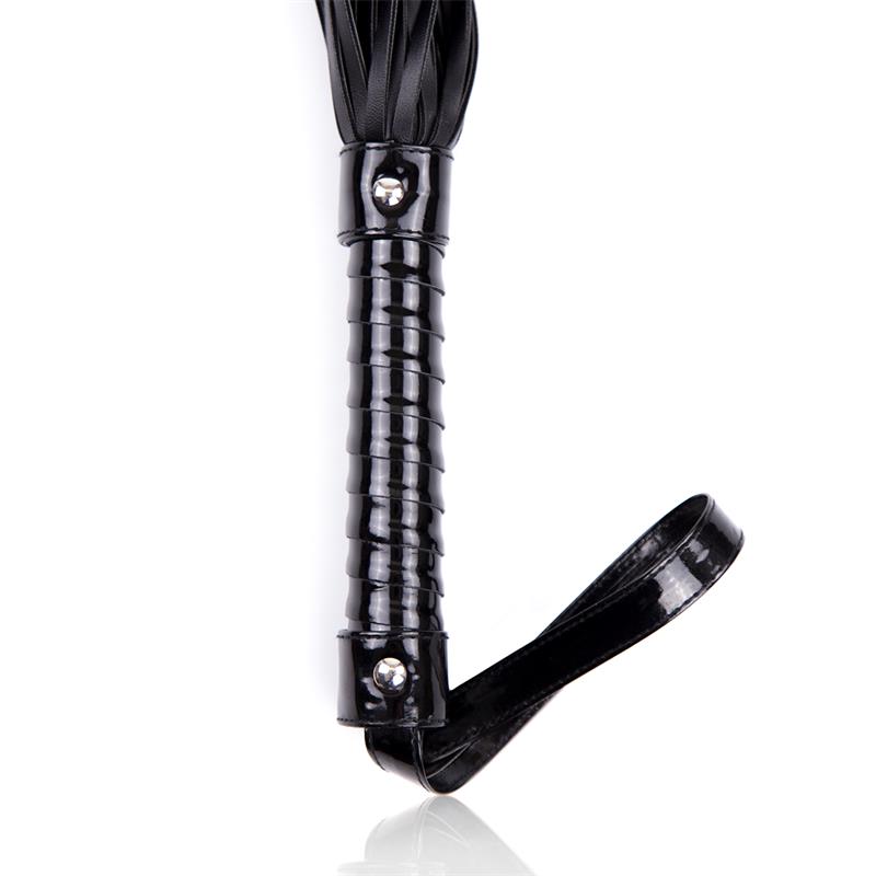LATETOBED BDSM LINE - FLOGGER CON MANGO BRILLANTE 44 CM NEGRO