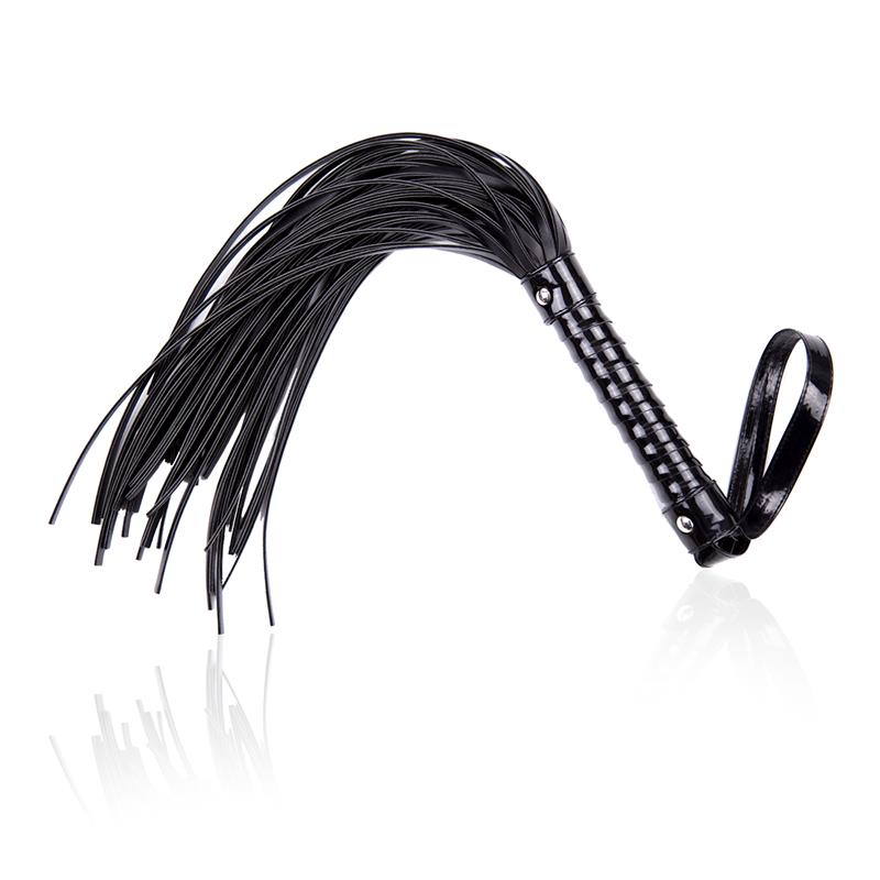 LATETOBED BDSM LINE - FLOGGER CON MANGO BRILLANTE 44 CM NEGRO
