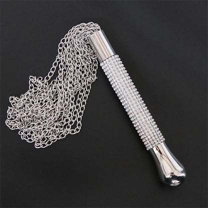 LATETOBED BDSM LINE - FLOGGER DE CADENAS CON MANGO CON BRILLANTES