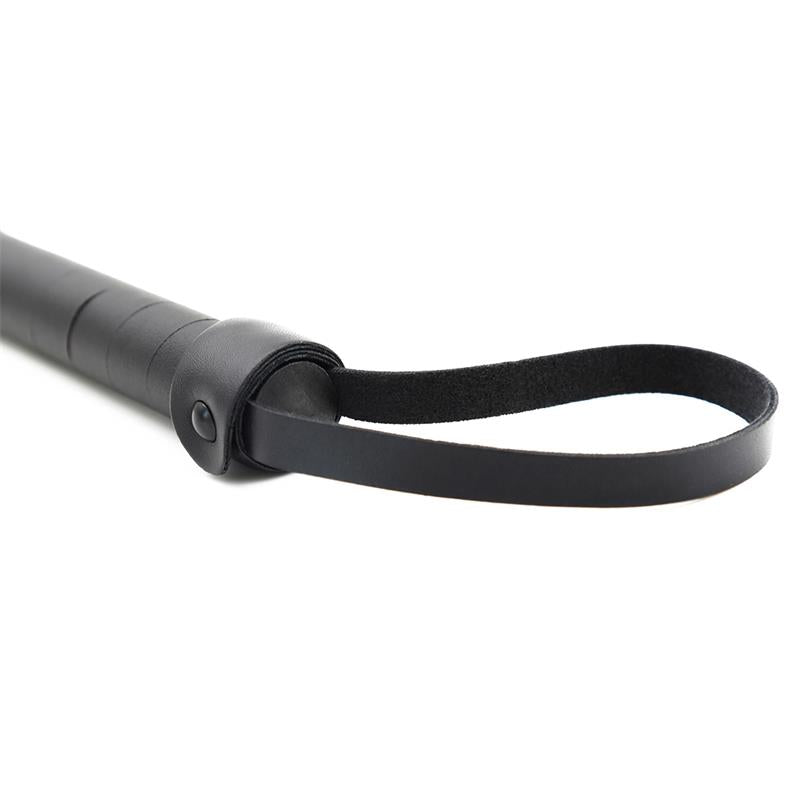 LATETOBED BDSM LINE - FLOGGER ESTILO NEOPRENO 48.5 CM