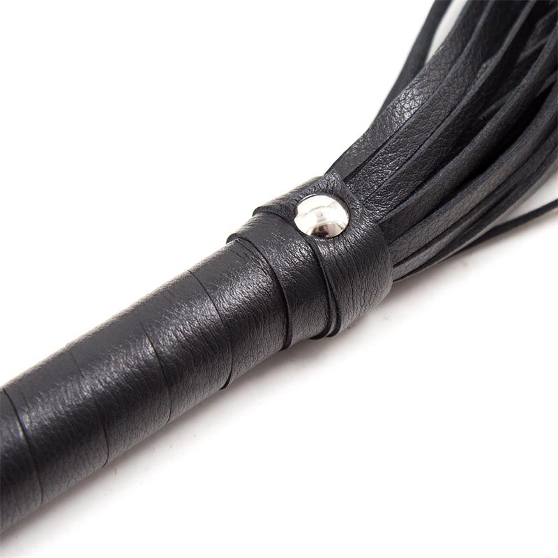 LATETOBED BDSM LINE - FLOGGER MANGO DE METAL 69 CM NEGRO