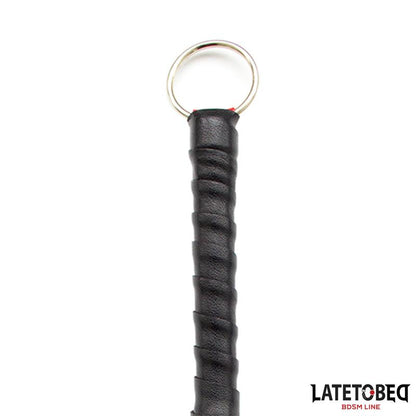 LATETOBED BDSM LINE - FLOGGER MINI ROJO Y NEGRO 28CM