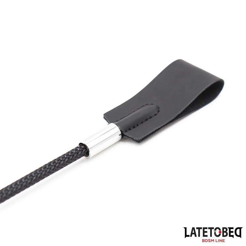 LATETOBED BDSM LINE - FUSTA CLÁSICA NEGRO 45CM
