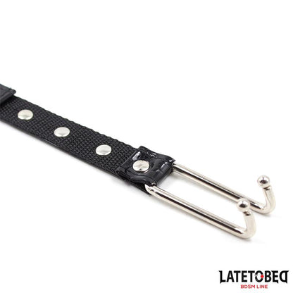 LATETOBED BDSM LINE - GANCHO NARIZ CON COLLLAR