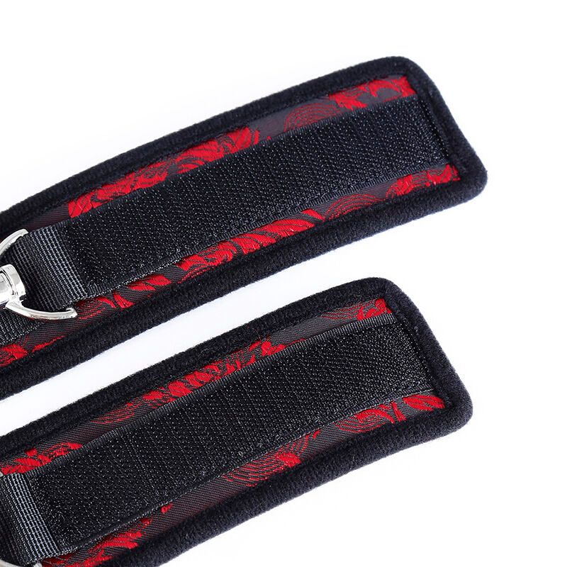 OHMAMA FETISH - SCANDAL HANDCUFFS AND DOLLS