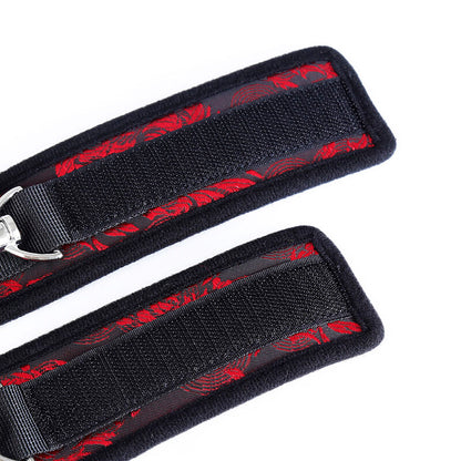 OHMAMA FETISH - SCANDAL HANDCUFFS AND DOLLS