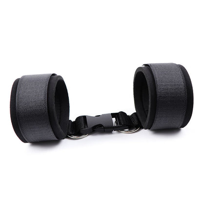 OHMAMA FETISH - NEOPRENE HANDCUFFS WITH CLOSURE