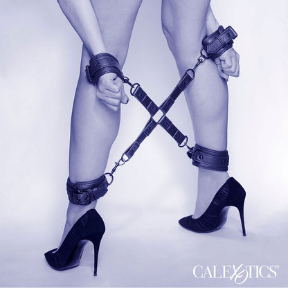 CALEXOTICS - NOCTURNAL HOG TIE CONNECTOR ADJUSTABLE LEATHER BLACK