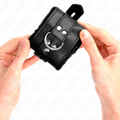 KINK - LINED WRISTBANDS WITH SQUARE HOLES BLACK AND ADJUSTABLE BLACK STRAP 17-29 CM X 6 CM