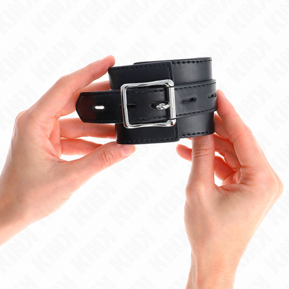 KINK - BLACK WRISTBANDS WITH ADJUSTABLE BLACK STRAP 17-28 CM X 6 CM