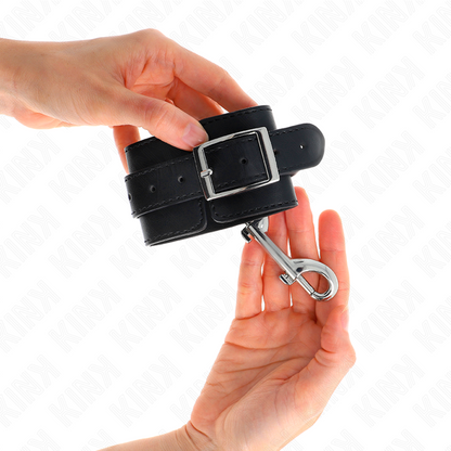 KINK - SIMPLE WRISTBANDS WITH RIVET ROW BLACK ADJUSTABLE 17-28 CM X 5 CM