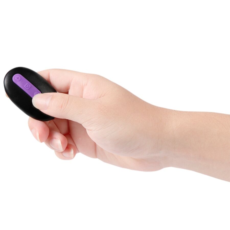 SHEQU - JULIAN DILDO AND CLITORAL STIMULATOR WITH VIBRATION AND REMOTE CONTROL 16 CM