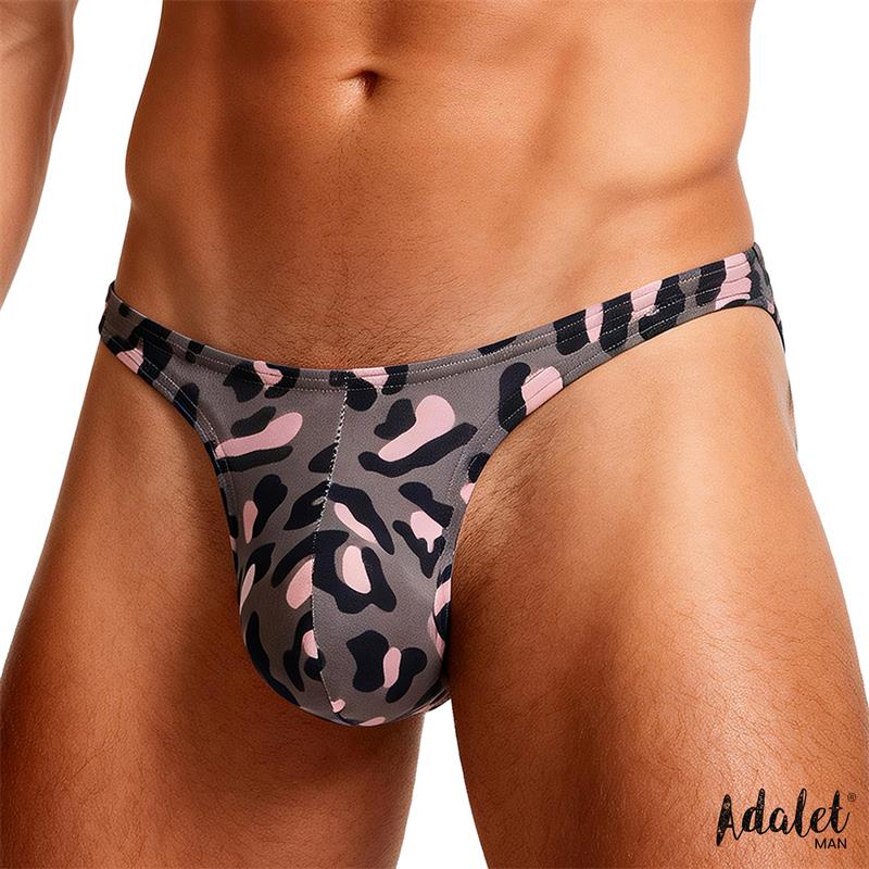 ADALET MAN - JOHN TANGA TIRO BAJO LEOPARDO