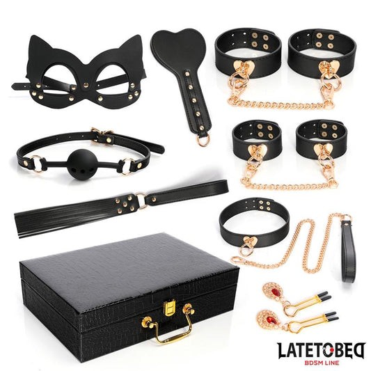 LATETOBED BDSM LINE - KIT BONDAGE DE 8 PZ CON MALETÍN DE ALMACENAJE