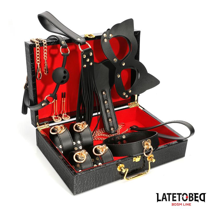 LATETOBED BDSM LINE - KIT BONDAGE DE 8 PZ CUERO CON MALETÍN DE ALMACENAJE