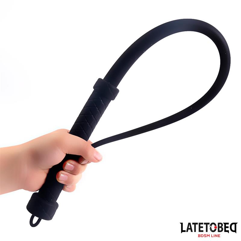 LATETOBED BDSM LINE - LÁTIGO DE SILICONA 61 CM