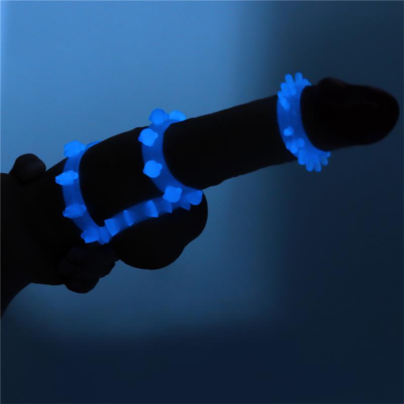 LOVETOY - LUMINO PLAY SET 4 ANILLO PARA EL PENE LUZ AZUL