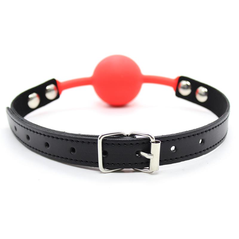 LATETOBED BDSM LINE - MORDAZA DE BOLA LISA DE SILICONA 4 CM NEGRO/ROJO