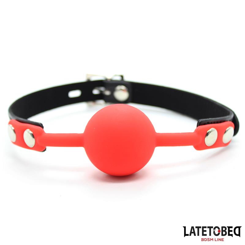 LATETOBED BDSM LINE - MORDAZA SILICONA CON CANDADO ROJO