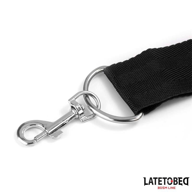 LATETOBED BDSM LINE - MORDAZA Y ESPOSAS EN RESTRICCIONES