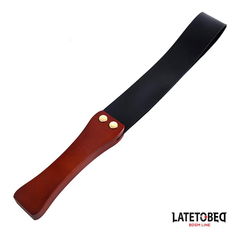 LATETOBED BDSM LINE - PALA CON MANGO DE MADERA 47 CM