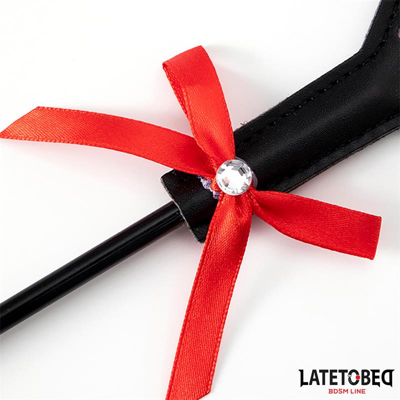 LATETOBED BDSM LINE - PALA CORAZÓN 43.5 CM