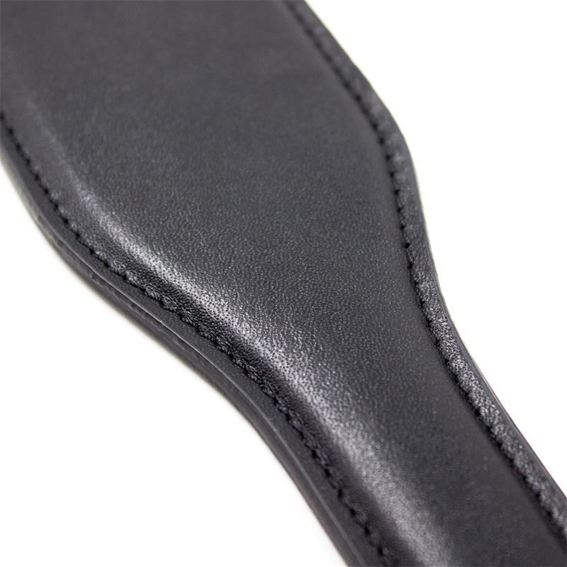 LATETOBED BDSM LINE - PALA CUERO VEGANO 32 CM