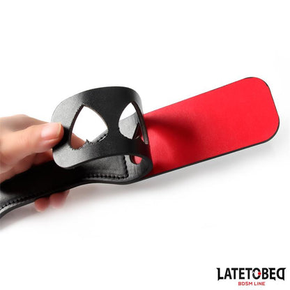 LATETOBED BDSM LINE - PALA DOBLE CAPA CON CORAZONES 32 CM