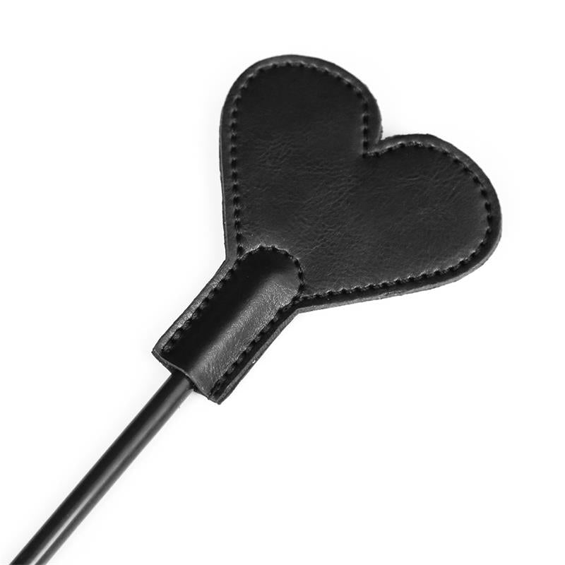 LATETOBED BDSM LINE - PALA EN FORMA DE CORAZÓN CON FLOGGER 60 CM