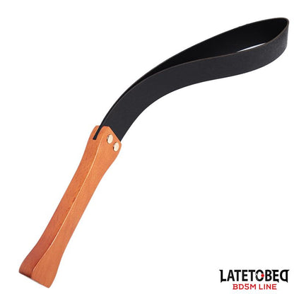 LATETOBED BDSM LINE - PALA FLEXIBLE CON MANGO DE MADERA 51 CM