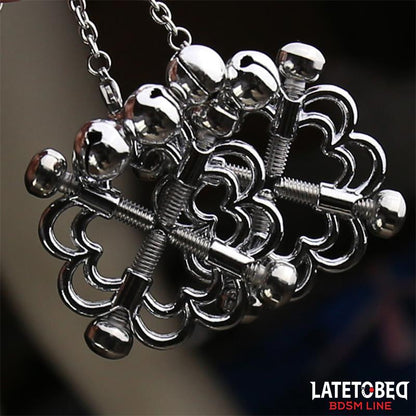 LATETOBED BDSM LINE - PINZAS DE METAL PARA PEZONES CADENA Y CASCABELES