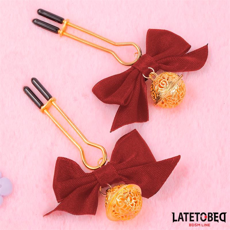 LATETOBED BDSM LINE - PINZAS PARA PEZONES CON LAZOS ROJOS