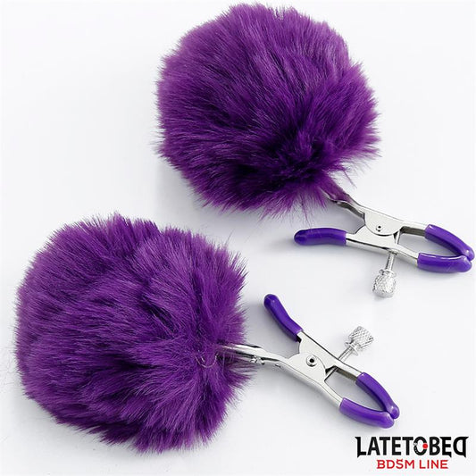 LATETOBED BDSM LINE - PINZAS PARA PEZONES CON PELO PÚRPURA
