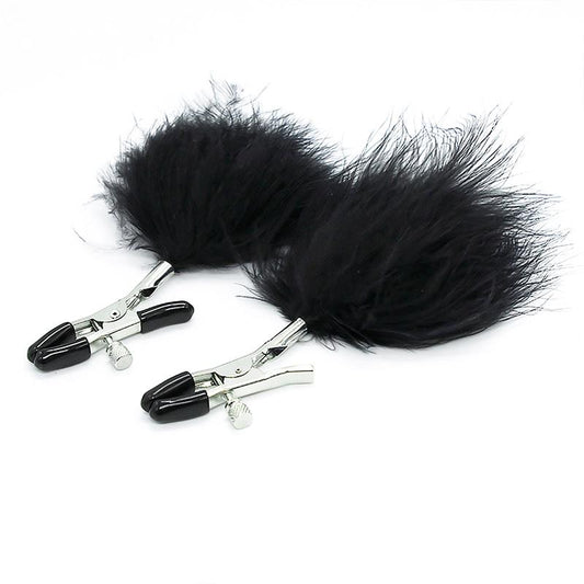 LATETOBED BDSM LINE - PINZAS PARA PEZONES CON POMPÓN DE PELO LARGO NEGRO