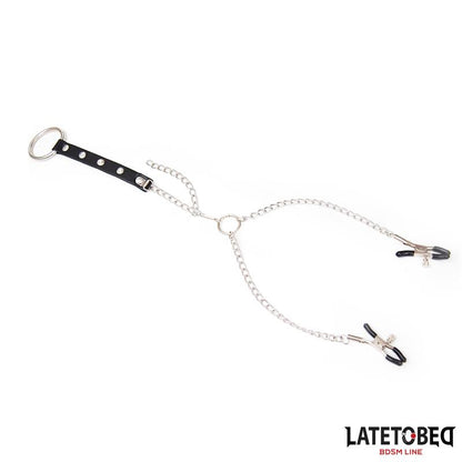 LATETOBED BDSM LINE - PINZAS PEZONES CON ANILLO PARA PENE TALLA ÚNICA