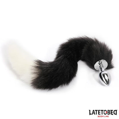LATETOBED BDSM LINE - PLUG ANAL CON COLA BLANCO Y NEGRO 40 CM