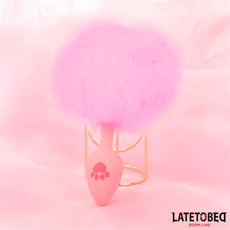 LATETOBED BDSM LINE - PLUG ROSA DE SILCONA CON POMPÓN ROSA