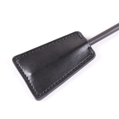 LATETOBED BDSM LINE - PLUMAS Y PALA 2 EN 1 36 CM NEGRO/ROJO